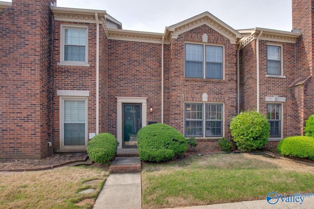 1008 Heatherwood Dr SE in Huntsville, AL - Foto de edificio