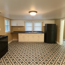 221 Neal St in Elon, NC - Building Photo - Building Photo