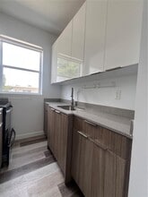 1814 SW 22nd Ave in Miami, FL - Building Photo - Building Photo