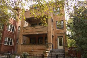 1121 W Columbia Ave in Chicago, IL - Building Photo