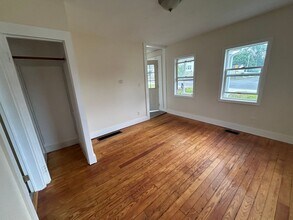 22 N Main St in Grafton, MA - Building Photo - Building Photo