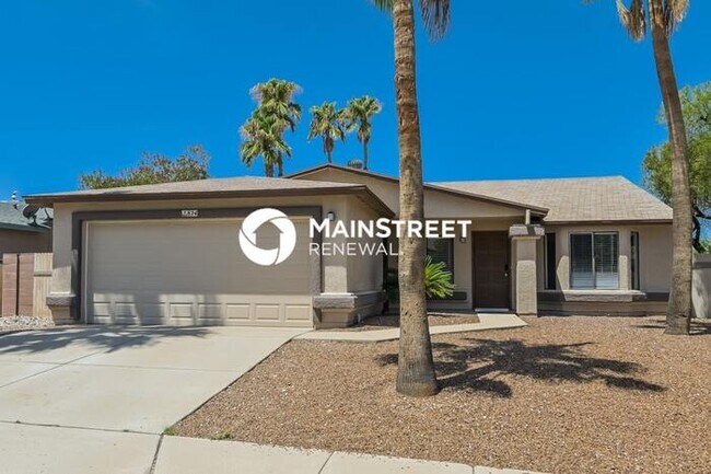 property at 824 S Granite Falls Dr