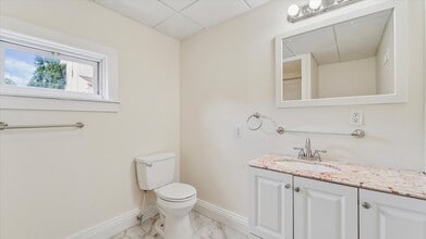 221 Center St in Sewell, NJ - Building Photo - Building Photo