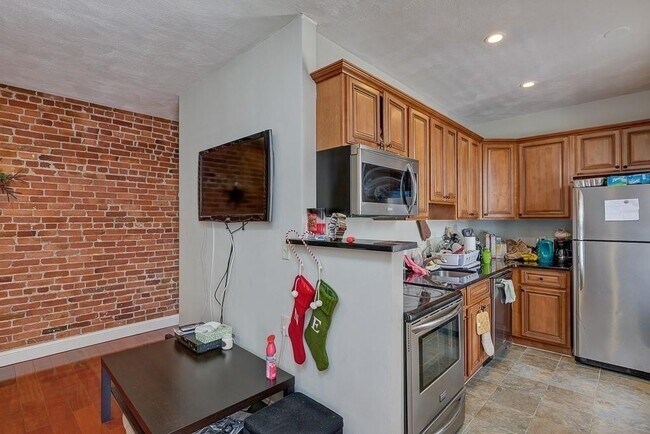 14 Westland Ave in Boston, MA - Foto de edificio - Building Photo