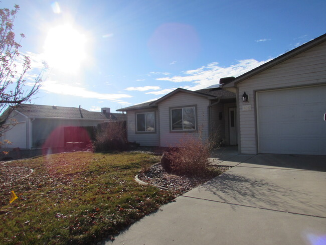 405 Wood Duck Dr in Grand Junction, CO - Building Photo - Building Photo