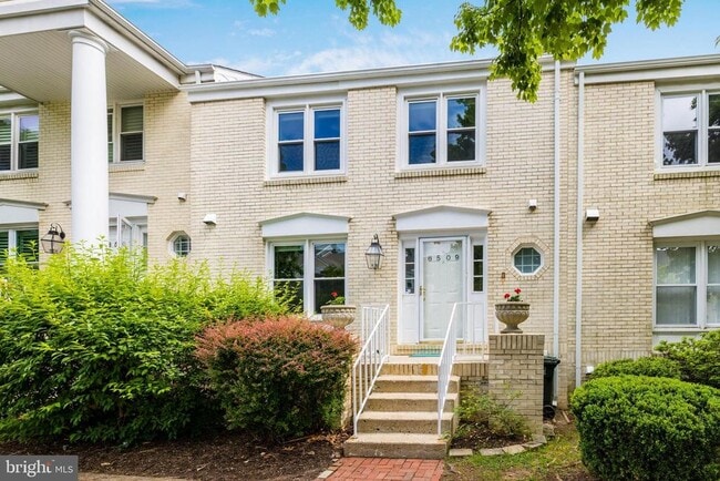 8509 Jeffersonian Ct