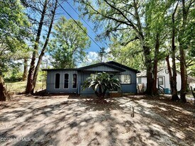 1348 Crestwood St in Jacksonville, FL - Building Photo