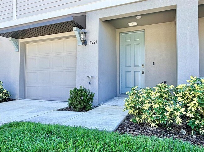 5921 Sailor Coast Wy in Nokomis, FL - Building Photo - Building Photo