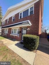 1334 E Upsal St in Philadelphia, PA - Building Photo - Building Photo