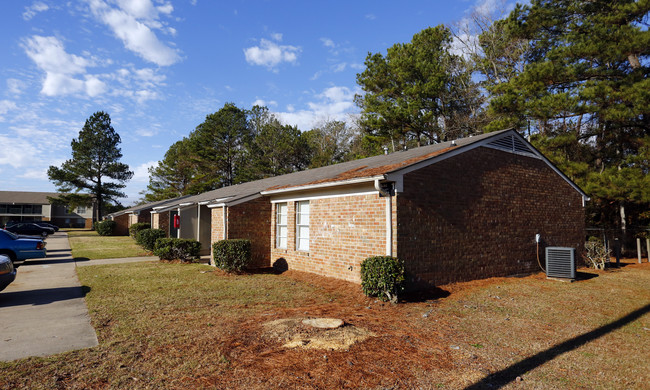 Anton Square in Prichard, AL - Building Photo - Building Photo