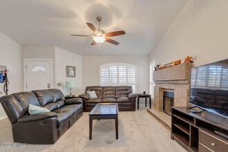 12719 N 72nd Ave in Peoria, AZ - Building Photo - Building Photo