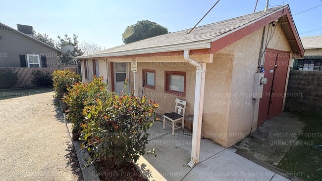 708 21st St in Bakersfield, CA - Building Photo - Building Photo