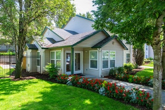 Avalon Park in Vancouver, WA - Building Photo - Building Photo