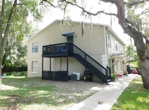 2204 E 132nd Ave in Tampa, FL - Building Photo - Building Photo