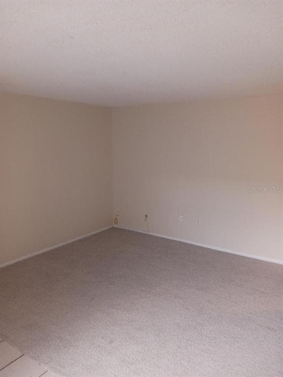 1347 Baywatch Loop-Unit -202 in Tampa, FL - Building Photo - Building Photo