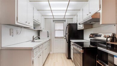 1855 Plunkett St in Hollywood, FL - Building Photo - Building Photo