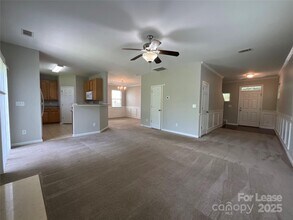 10846 Traders Ct in Davidson, NC - Building Photo - Building Photo