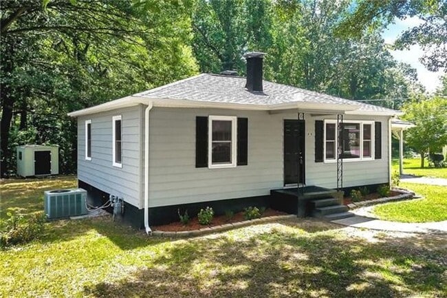 property at 1816 Auten Rd