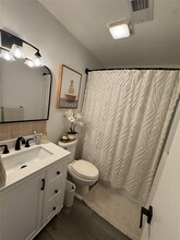 3102 Whispering Hills Dr in Chester, NY - Building Photo - Building Photo