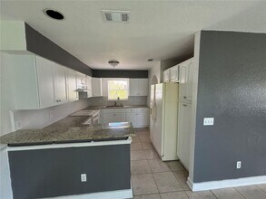 246 Dawn Ct in Kissimmee, FL - Building Photo - Building Photo