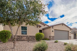 1035 Carlsbad Dr in San Tan Valley, AZ - Building Photo - Building Photo