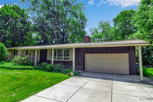 4770 Boncrest Dr E in Buffalo, NY - Building Photo - Building Photo