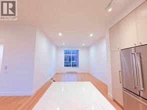 1340 Olmsted St in Coquitlam, BC - Building Photo - Building Photo