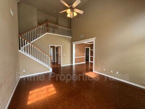 10640 E 114th St S in Bixby, OK - Foto de edificio - Building Photo