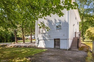 4 White Birch Trail in Denville, NJ - Building Photo - Building Photo