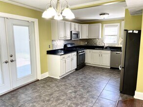 400 37th St in Norfolk, VA - Building Photo - Building Photo
