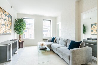 512 Observer Hwy in Hoboken, NJ - Building Photo - Building Photo