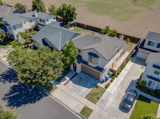 4076 Sage Way in Turlock, CA - Building Photo - Building Photo