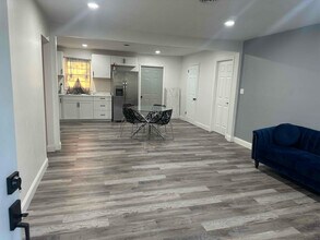 905 Colquitt Cir in Albany, GA - Building Photo - Building Photo