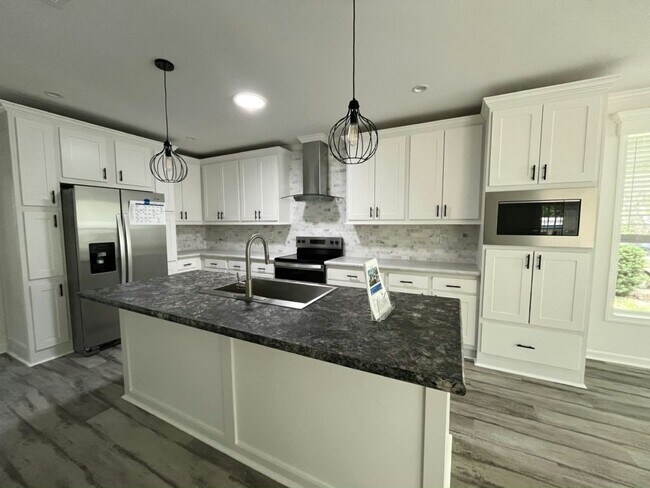 113 Hill Cir in Leesburg, FL - Building Photo - Building Photo