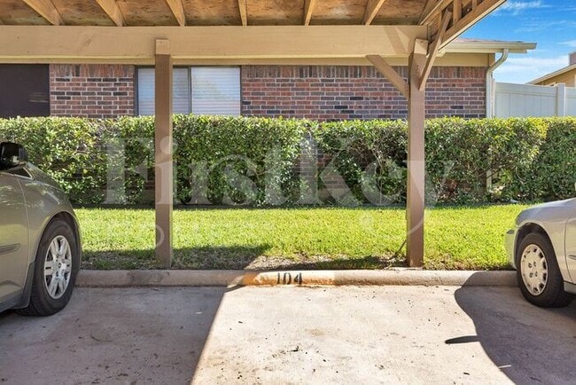 2240 Tarpley Rd in Carrollton, TX - Building Photo - Building Photo