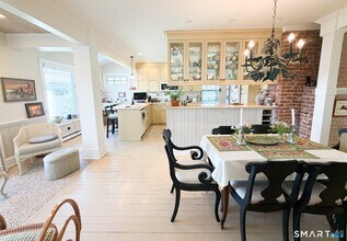 280 1st Ave in Milford, CT - Building Photo - Building Photo