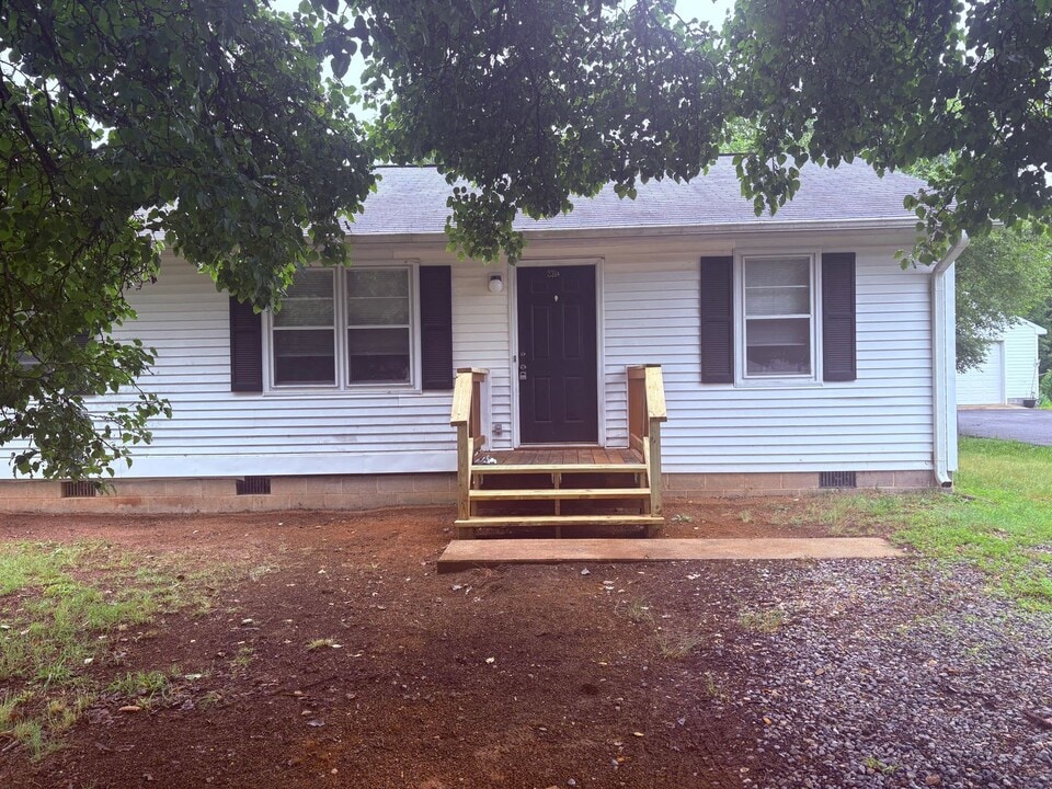 231a Church St in Fredericksburg, VA - Building Photo