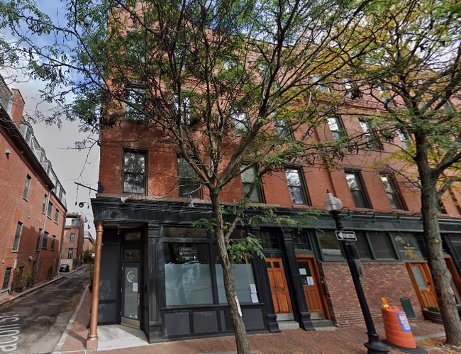 11 Worcester St, Unit 2 in Boston, MA - Building Photo - Building Photo