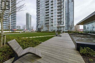 6098 Station St in Burnaby, BC - Building Photo - Building Photo