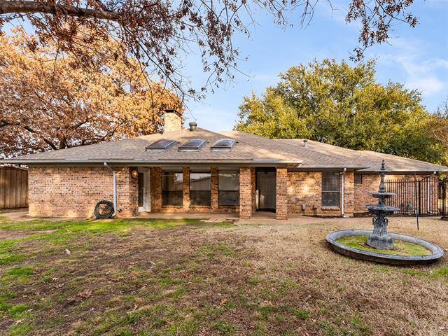 400 Ricker Ct in Irving, TX - Building Photo - Building Photo