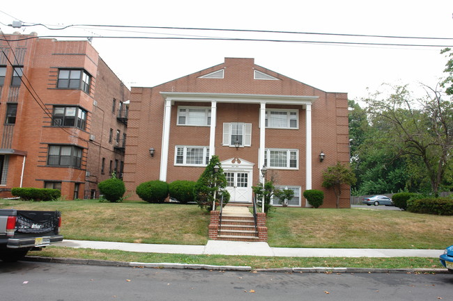 347-355 West End Ave in Elizabeth, NJ - Building Photo - Building Photo