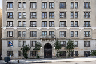 Roger Morris Apartments in New York, NY - Building Photo - Building Photo