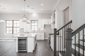 3327 Beverly Frst Dr in Houston, TX - Building Photo - Building Photo