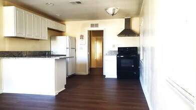 611 W Ocotillo Ave in Ajo, AZ - Building Photo - Building Photo