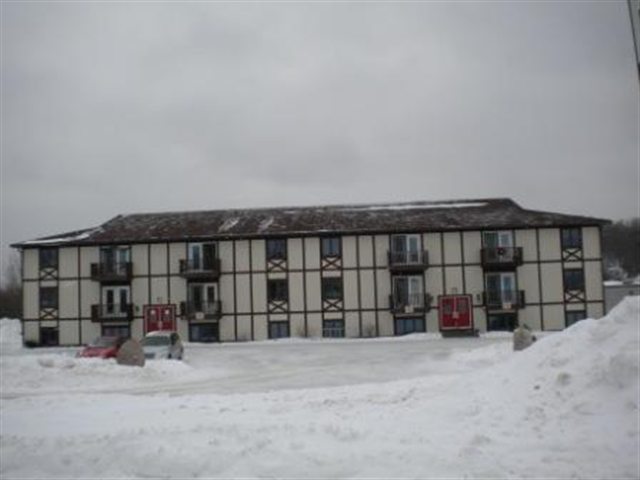 Grandview Apartments in Munising, MI - Building Photo - Building Photo