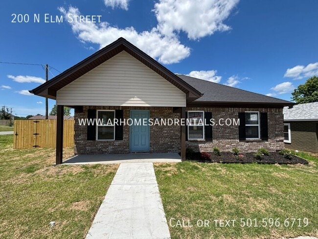 property at 200 N Elm St