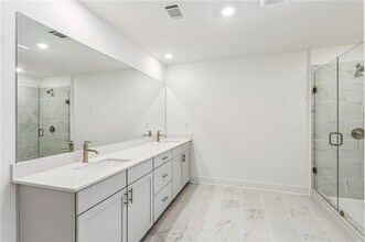 313 Fraley Dr in Woodstock, GA - Building Photo - Building Photo