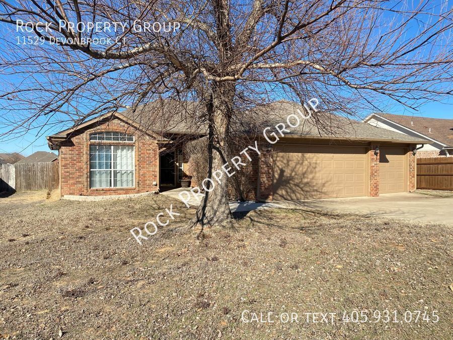 11529 Devonbrook Ct in Midwest City, OK - Foto de edificio