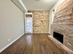 3433 N Elaine Pl in Chicago, IL - Building Photo - Building Photo