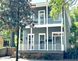 313 E Henry St in Savannah, GA - Building Photo